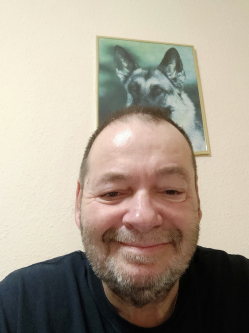 Szili, 63 �ves t�rskeres� f�rfi, Ajka