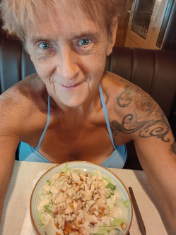 Katalin, 62 �ves t�rskeres� n�, Budapest