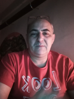 J�nos, 58 �ves t�rskeres� f�rfi, Budapest