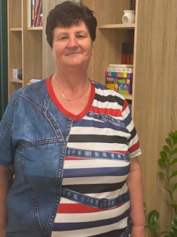 Marika, 60 �ves t�rskeres� n�, Ny�regyh�za