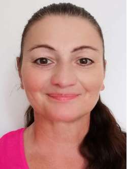 Ari, 55 �ves t�rskeres� n�, Szeged