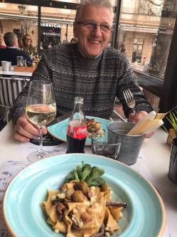 Miklos, 62 �ves t�rskeres� f�rfi, Nagyk�r�s