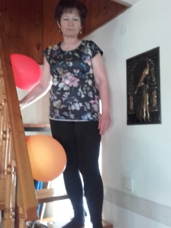 Ir�nke, 65 �ves t�rskeres� n�, Tiszak�cske