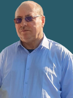 J�zsef, 63 �ves t�rskeres� f�rfi, Szeksz�rd