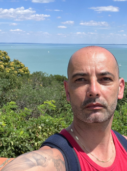 Miro, 41 �ves t�rskeres� f�rfi, Balassagyarmat