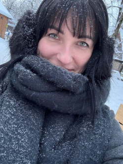 Zita, 34 �ves t�rskeres� n�, B�k�scsaba