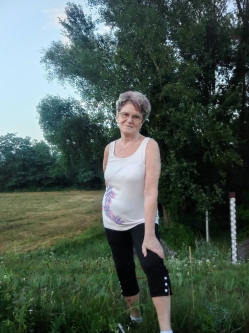 Marian, 70 �ves t�rskeres� n�, Murakereszt�r