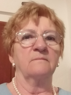 M�rta, 71 �ves t�rskeres� n�, Budapest