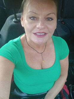 Krisztina, 55 �ves t�rskeres� n�, Szombathely