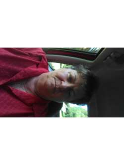 Annam�ria, 74 �ves t�rskeres� n�, Katym�r