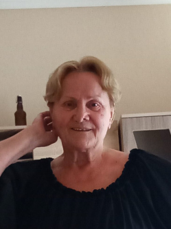 �gi, 75 �ves t�rskeres� n�, Buda�rs