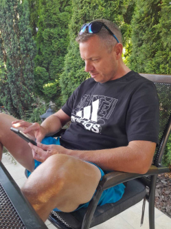 Kriszti�n, 44 �ves t�rskeres� f�rfi, V�charty�n
