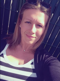Aranka, 34 �ves t�rskeres� n�, Miskolc