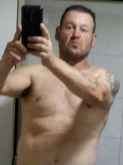 Tam�s, 50 �ves t�rskeres� f�rfi, Biharkeresztes