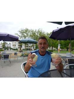 TIBOR, 70 �ves t�rskeres� f�rfi, Gy�ngy�s