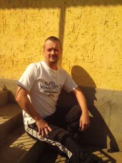Csaba, 49 �ves t�rskeres� f�rfi, Heves