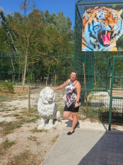 Erika, 53 �ves t�rskeres� n�, N�dudvar