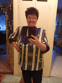 Piroska, 78 �ves t�rskeres� n�, Szolnok