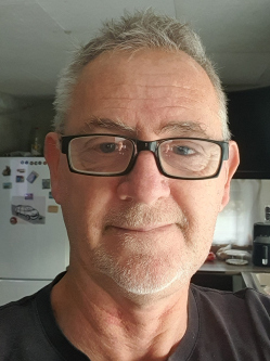 Zoli, 61 �ves t�rskeres� f�rfi, Biatorb�gy