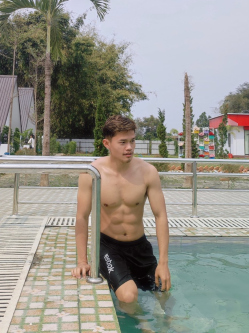 Peter, 24 �ves t�rskeres� f�rfi, Zalacs�ny