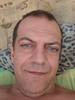 Soma, 46 �ves t�rskeres� f�rfi, Kazincbarcika