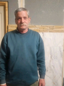 Tibor, 57 �ves t�rskeres� f�rfi, J�nkmajtis