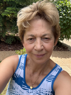 Magdolna, 71 �ves t�rskeres� n�, Budapest