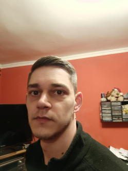 �d�m, 30 �ves t�rskeres� f�rfi, Tiszak�cske