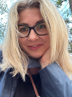 Ibolya, 48 �ves t�rskeres� n�, Eur�pa (egy�b)