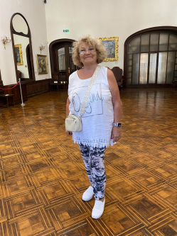 �gnes, 75 �ves t�rskeres� n�, Szentendre