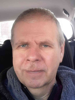 Ferenc, 56 �ves t�rskeres� f�rfi, Miskolc