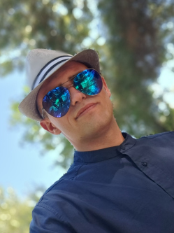 Martin, 28 �ves t�rskeres� f�rfi, Kalocsa