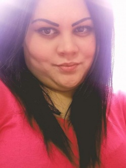 Szabina, 27 �ves t�rskeres� n�, Ny�regyh�za