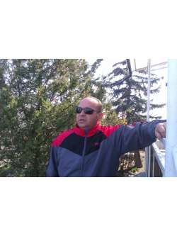 G�bor, 58 �ves k�tegy�ni t�rskeres� f�rfi