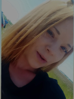 Krisztina, 27 �ves t�rskeres� n�, S�rv�r