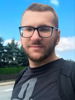 Bertalan, 36 �ves t�rskeres� f�rfi, Szeksz�rd