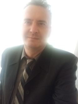 Csaba, 50 �ves t�rskeres� f�rfi, M�t�szalka