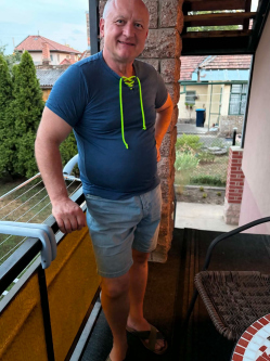 P�ter, 60 �ves t�rskeres� f�rfi, Budapest