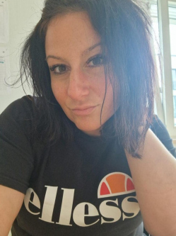 Rita, 38 �ves t�rskeres� n�, Szolnok