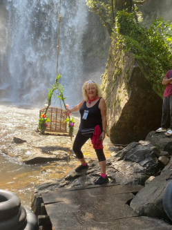 Csilla, 67 �ves t�rskeres� n�, Bajororsz�g