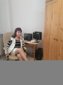 Edina, 60 �ves t�rskeres� n�, Nagykanizsa