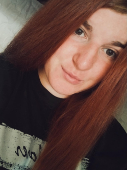 Gabriella, 26 �ves t�rskeres� n�, Pom�z