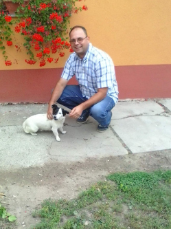 Tam�s, 49 �ves t�rskeres� f�rfi, Szil