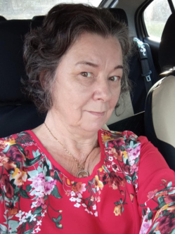 Zsuzsi, 66 �ves t�rskeres� n�, Szeged