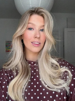 Magdolna, 28 �ves t�rskeres� n�, Szolnok