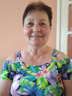 Anna, 62 �ves t�rskeres� n�, Szegv�r