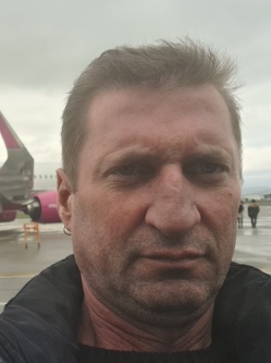 P�ter, 54 �ves t�rskeres� f�rfi, J�szals�szentgy�rgy