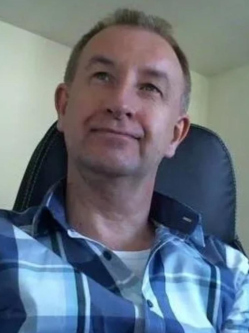 M�t�, 58 �ves t�rskeres� f�rfi, Salg�tarj�n