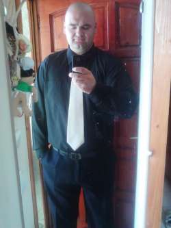 Ifike, 36 �ves t�rskeres� f�rfi, Budapest