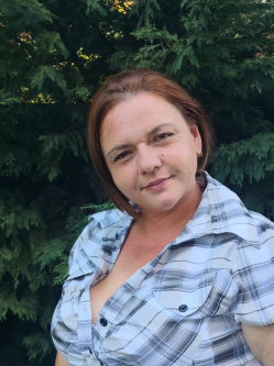 Piroska, 39 �ves t�rskeres� n�, Hatvan